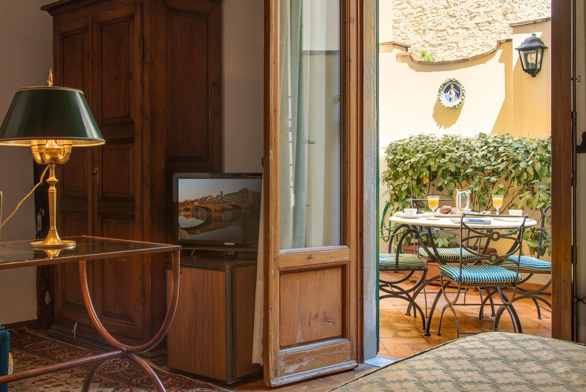Guest House Morandi Florenţa Exterior foto